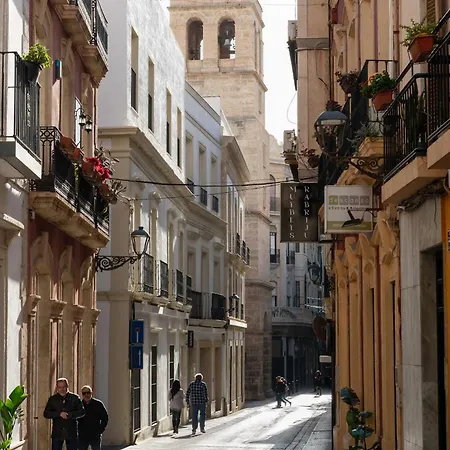 Limehome Hernan Cortes Apartment