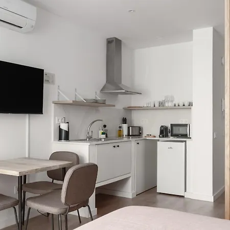 Limehome Hernan Cortes Apartment *