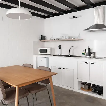 Limehome Hernan Cortes Apartment Almeria