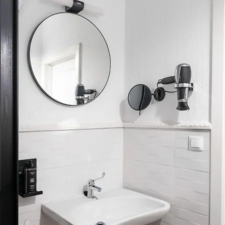 Apartment Limehome Hernan Cortes