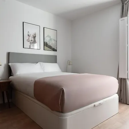 Appartamento Limehome Hernan Cortes Almería